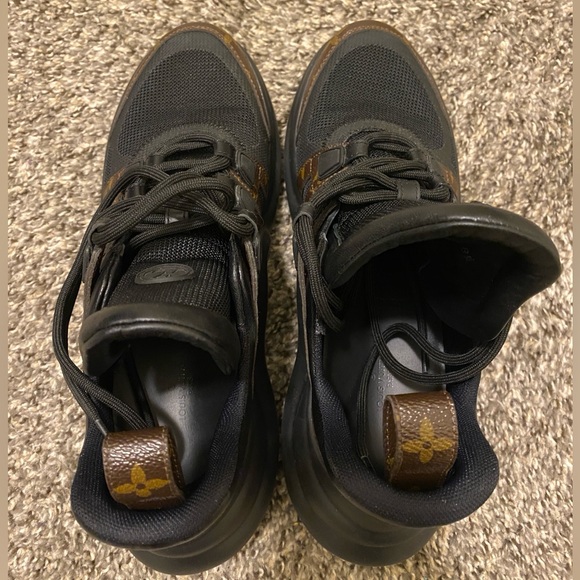 Authentic Louis Vuitton LV Archlight Sneaker Size US 8.5 EU 38.5 - Picture 13 of 16